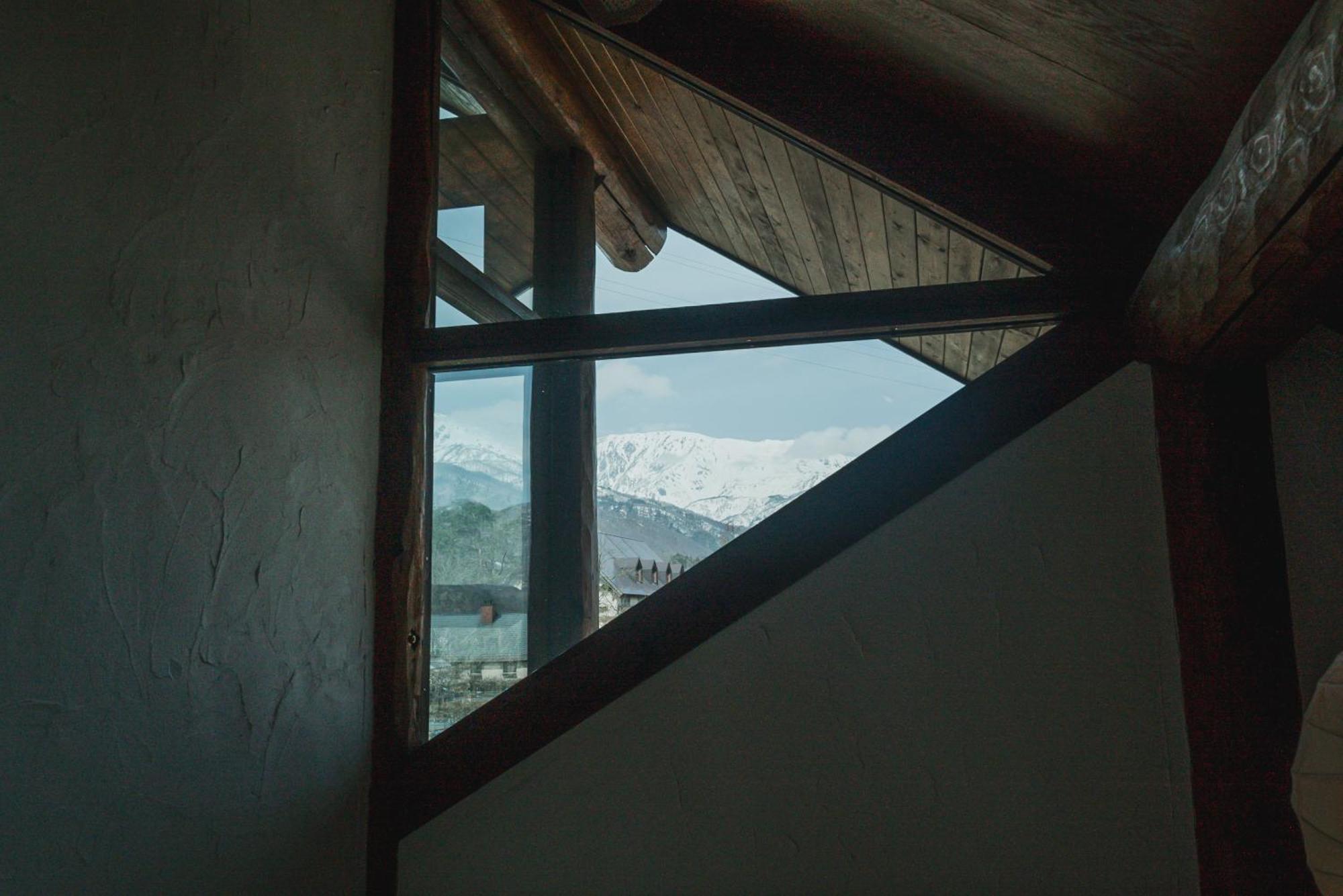 Hakuba Pension & Log Hotel Meteor Экстерьер фото