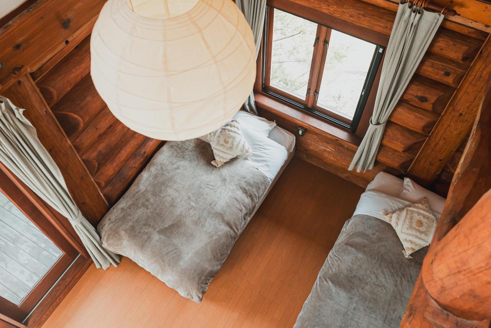 Hakuba Pension & Log Hotel Meteor Экстерьер фото