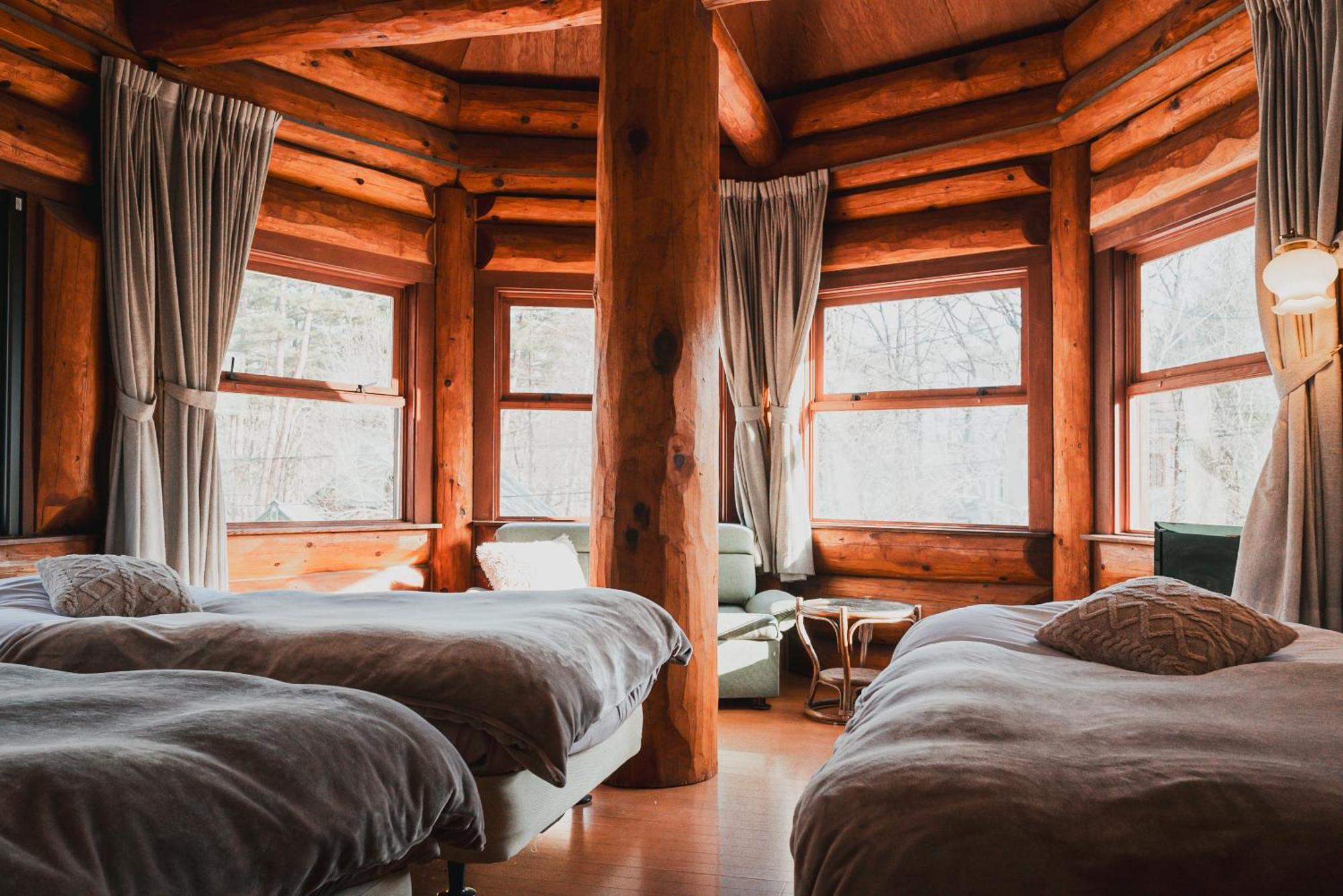 Hakuba Pension & Log Hotel Meteor Экстерьер фото